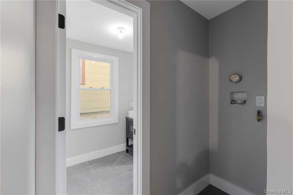 109 Jackson Avenue, Nyack, NY 10960 - Photo 10 of 30