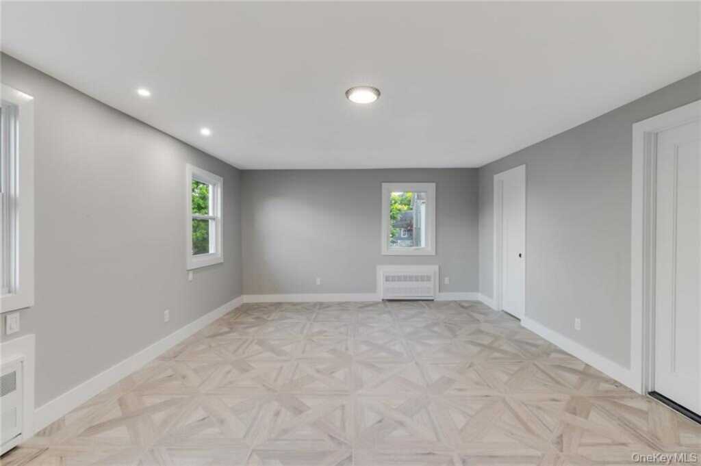 109 Jackson Avenue, Nyack, NY 10960 - Photo 14 of 30