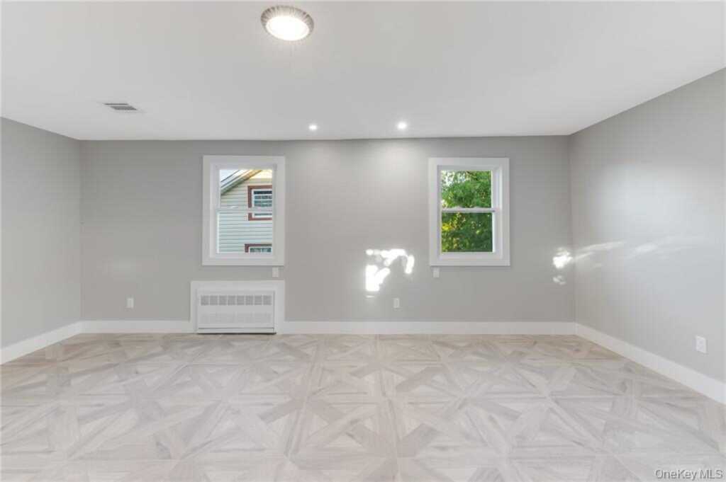109 Jackson Avenue, Nyack, NY 10960 - Photo 18 of 30