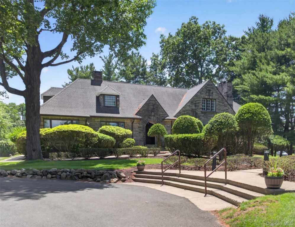 20 Fox Court, Suffern, NY 10901 - Photo 25 of 34