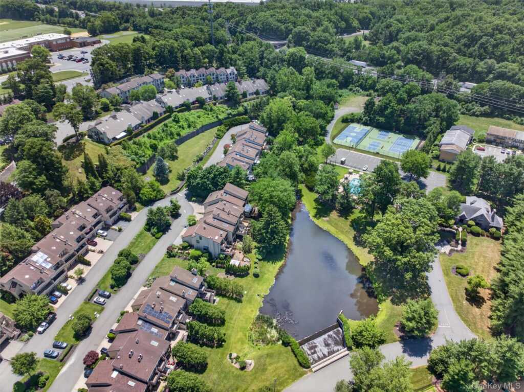 20 Fox Court, Suffern, NY 10901 - Photo 30 of 34