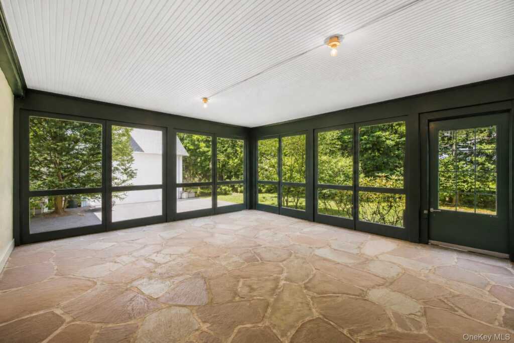 133 Bon Air Avenue, New Rochelle, NY 10804 - Photo 15 of 43