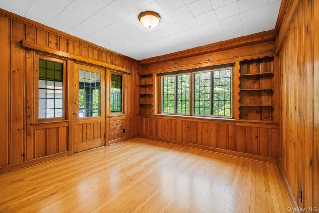 133 Bon Air Avenue, New Rochelle, NY 10804 - Photo 16 of 43