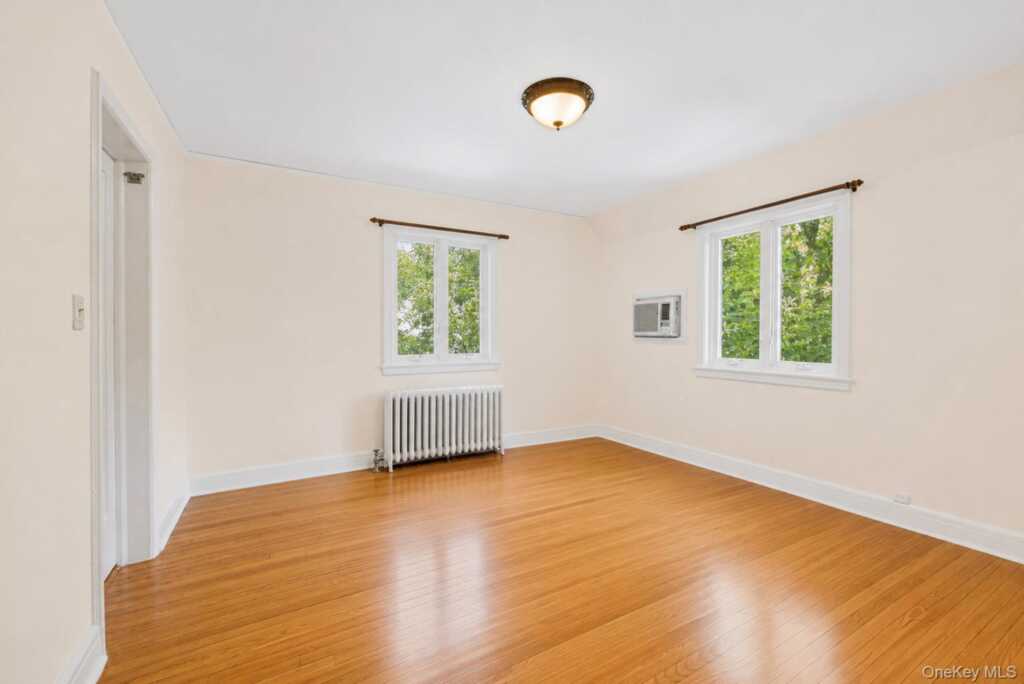 133 Bon Air Avenue, New Rochelle, NY 10804 - Photo 21 of 43