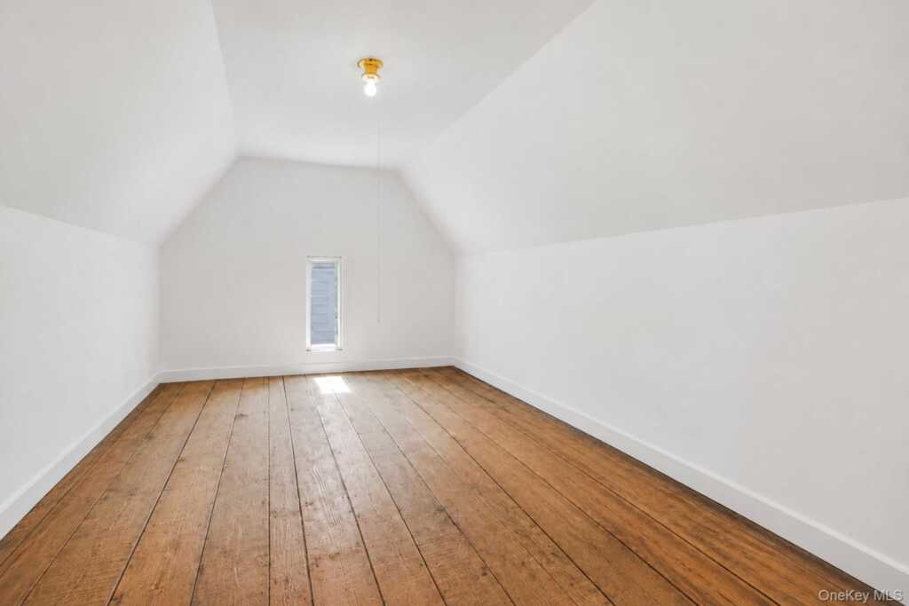 133 Bon Air Avenue, New Rochelle, NY 10804 - Photo 27 of 43