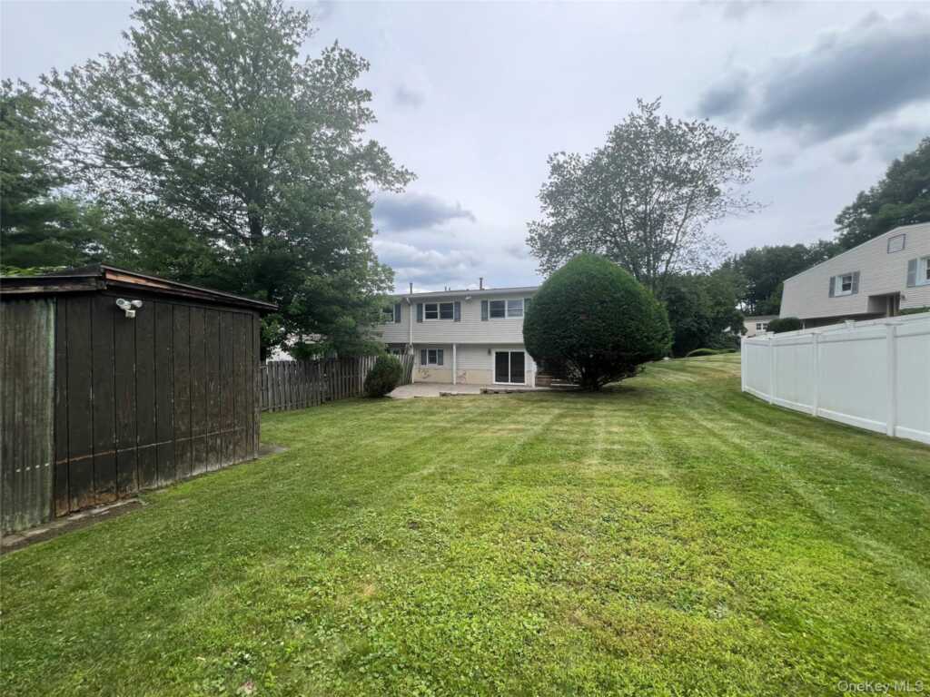 21 Vailshire Circle, Nanuet, NY 10954 - Photo 30 of 30