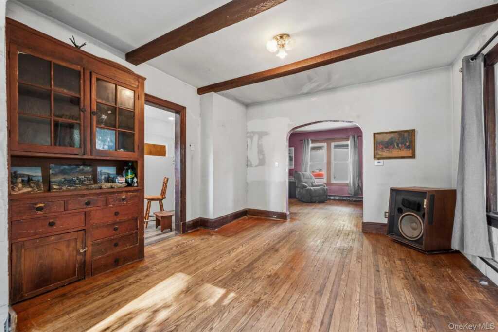 67 Wayne Avenue, Suffern, NY 10901 - Photo 12 of 34