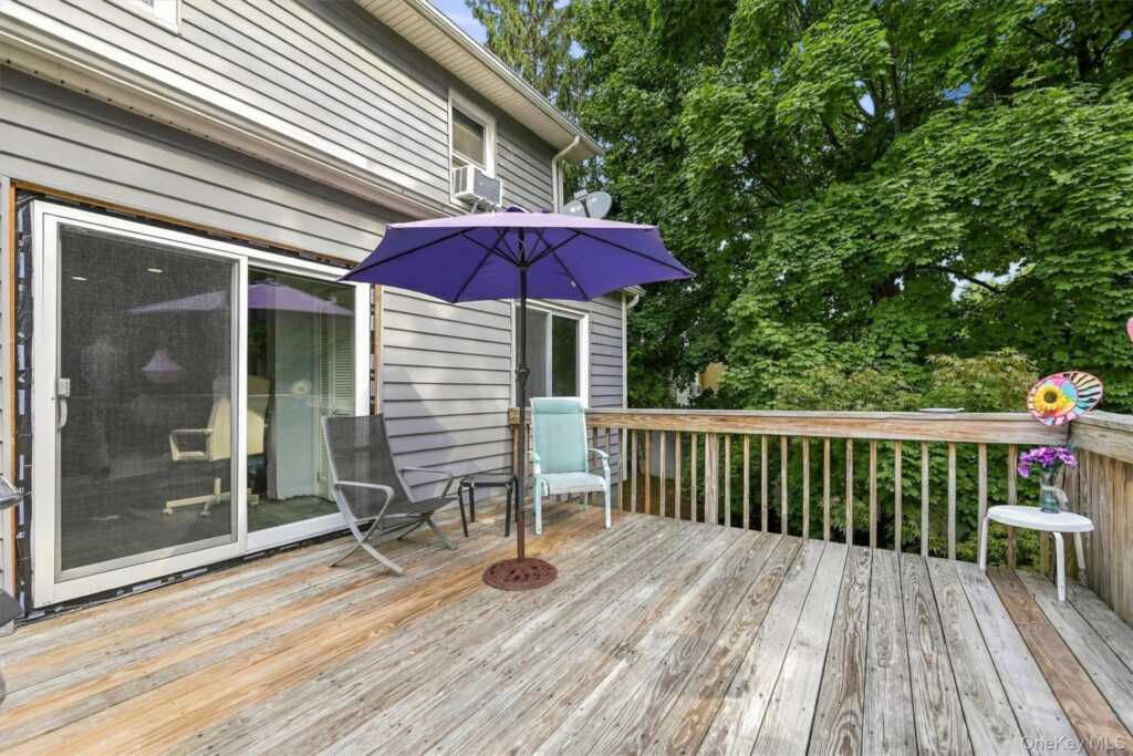 67 Wayne Avenue, Suffern, NY 10901 - Photo 28 of 34