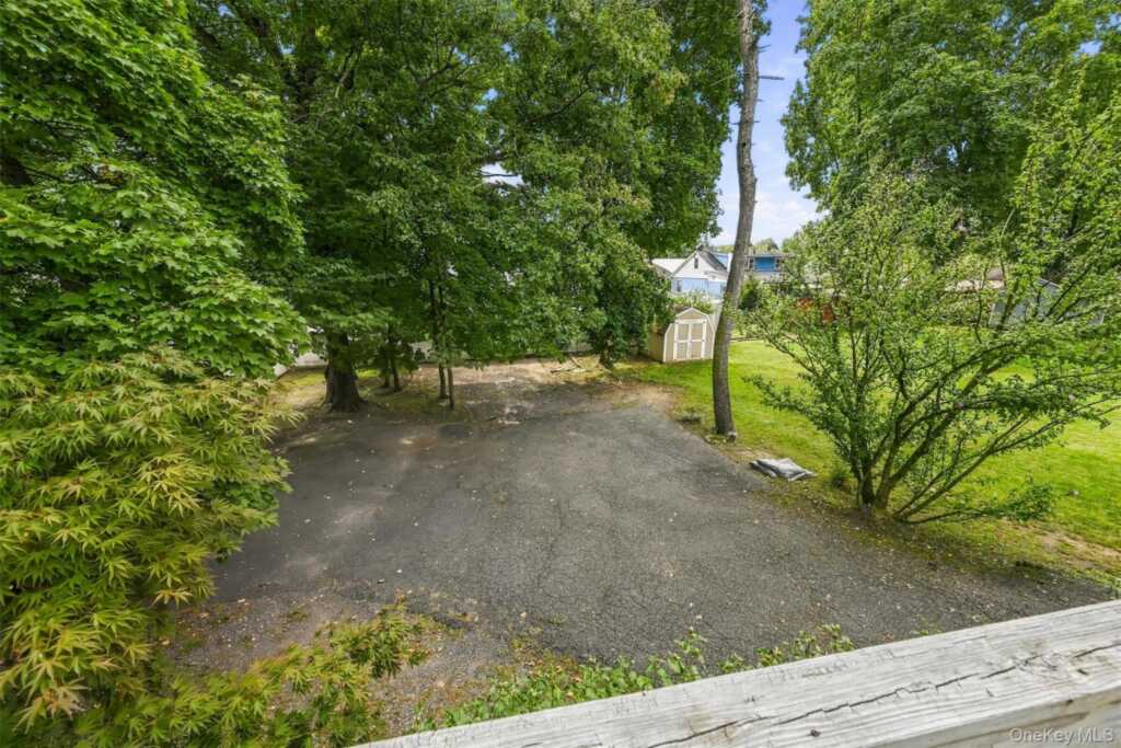 67 Wayne Avenue, Suffern, NY 10901 - Photo 29 of 34