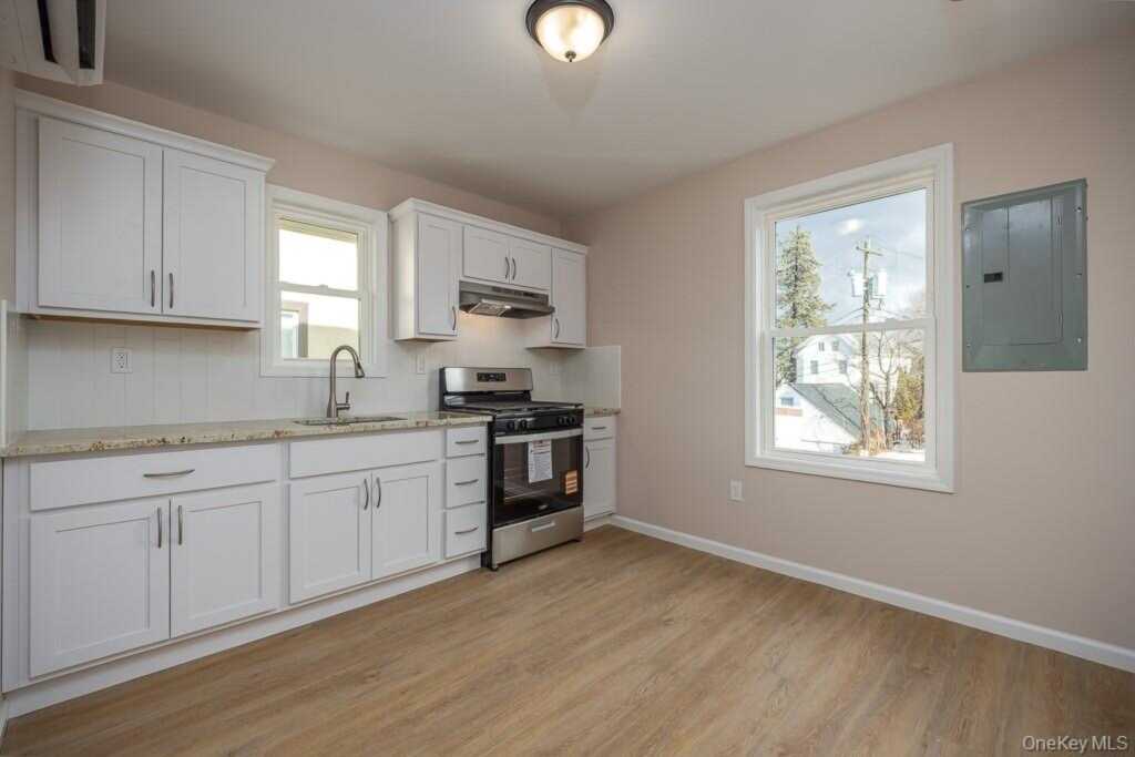 72 S Main Street, Unit ##1, New City, NY 10956 - Photo 3 of 9