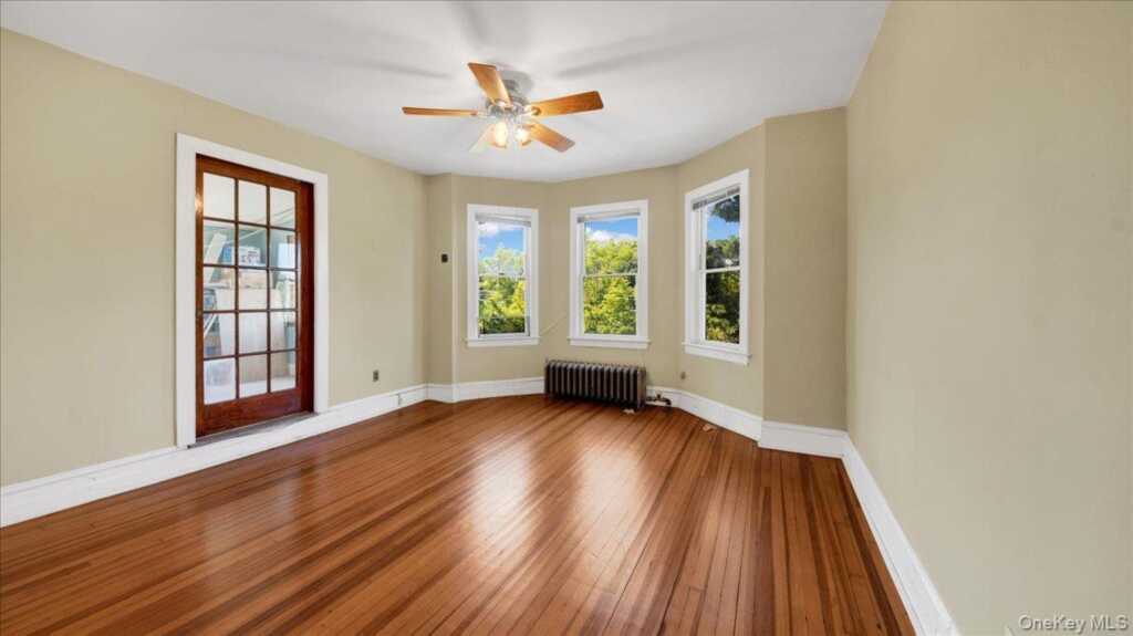 228 Weyman Avenue, New Rochelle, NY 10805 - Photo 16 of 36