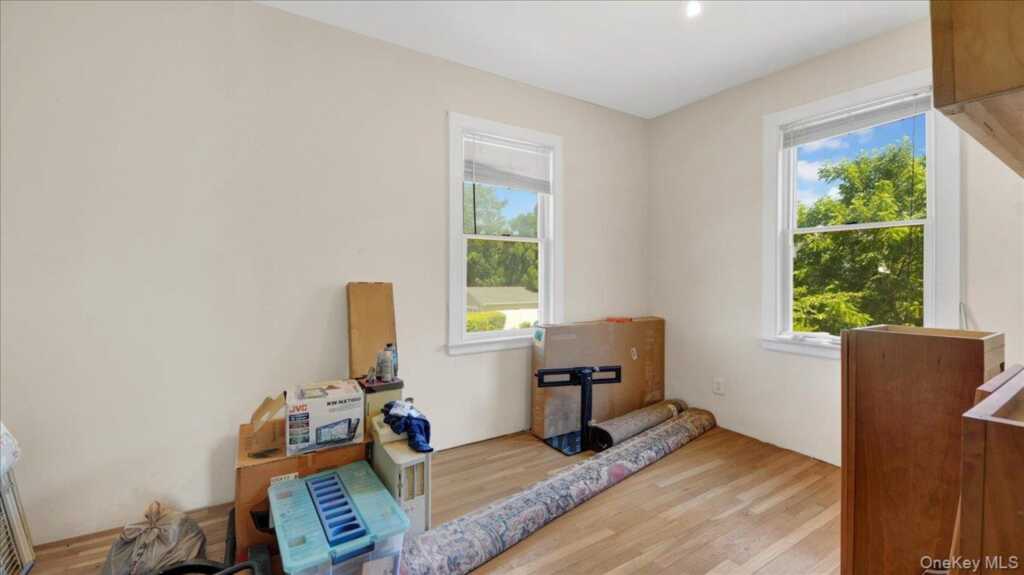 228 Weyman Avenue, New Rochelle, NY 10805 - Photo 20 of 36