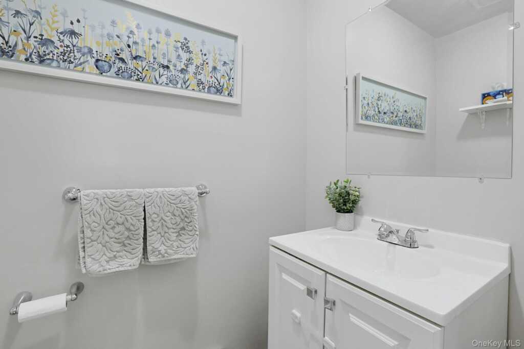10 Pepperill Court, New City, NY 10956 - Photo 20 of 39