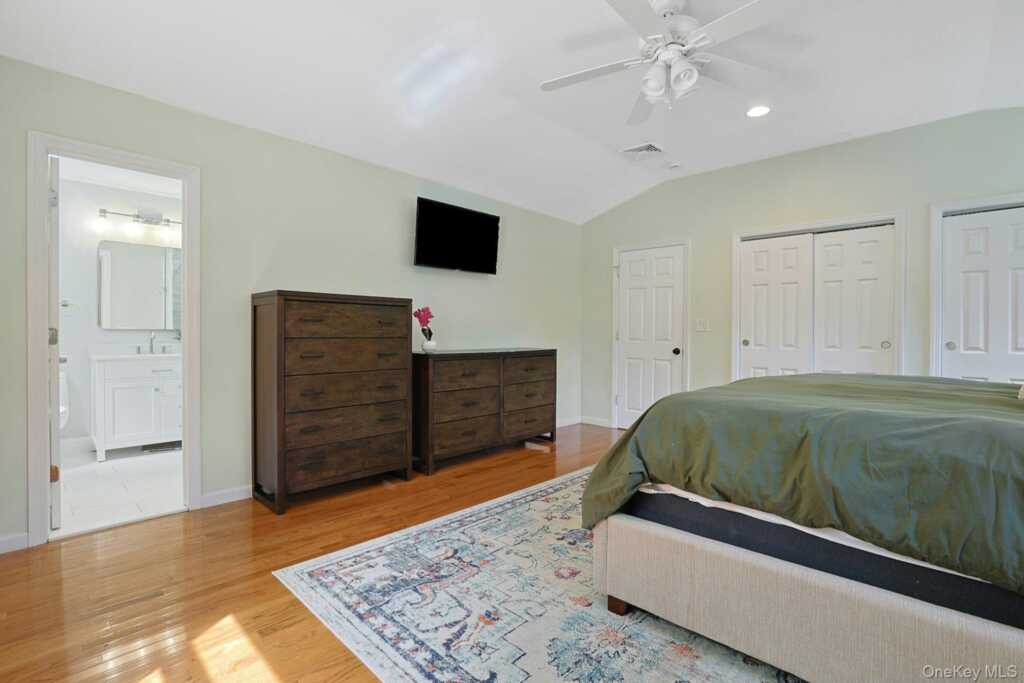 10 Pepperill Court, New City, NY 10956 - Photo 23 of 39