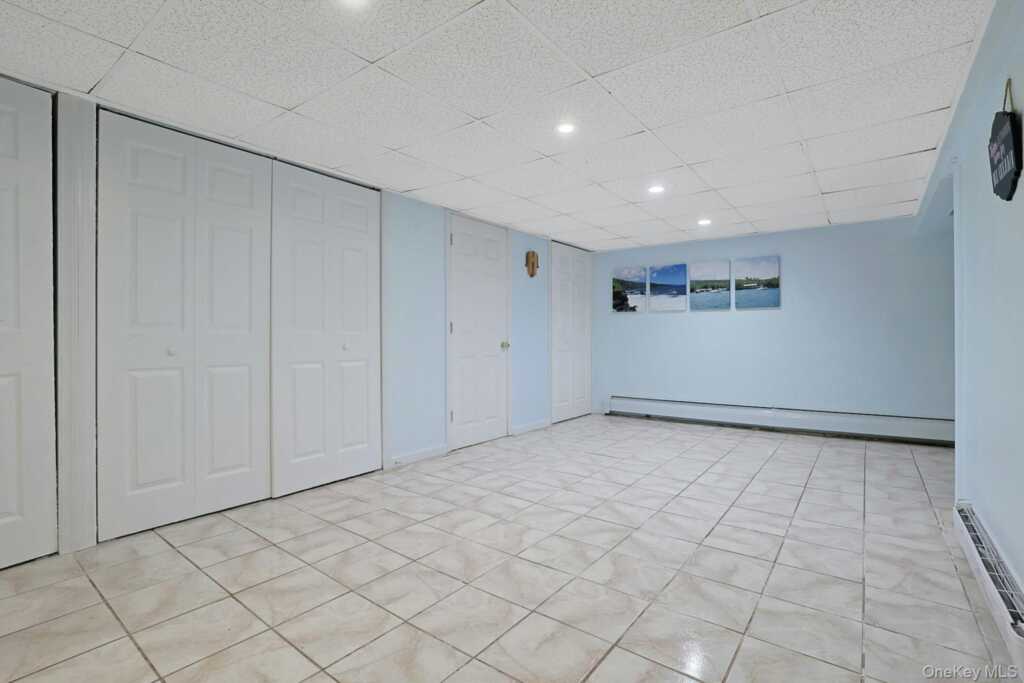 10 Pepperill Court, New City, NY 10956 - Photo 33 of 39