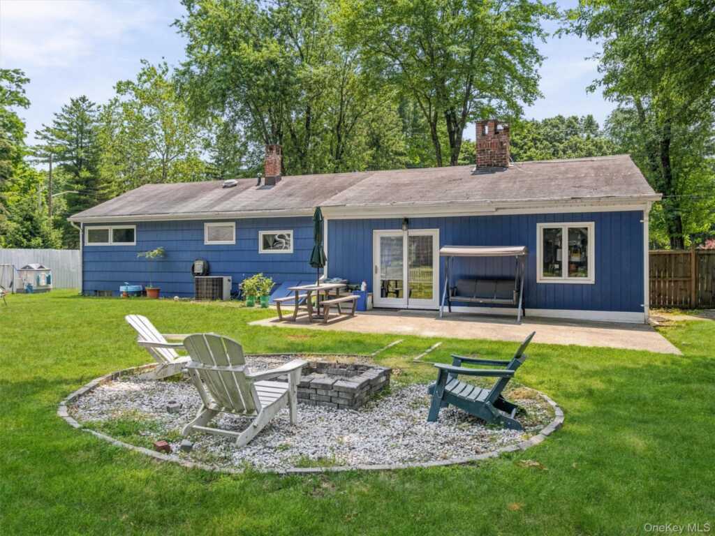 15 Summit Avenue, New City, NY 10956 - Photo 24 of 30