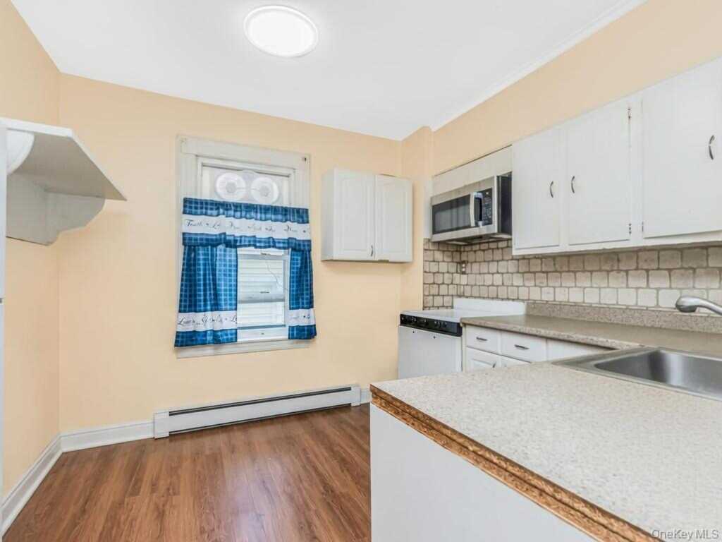 334 Locust Avenue, Rye, NY 10573 - Photo 12 of 23