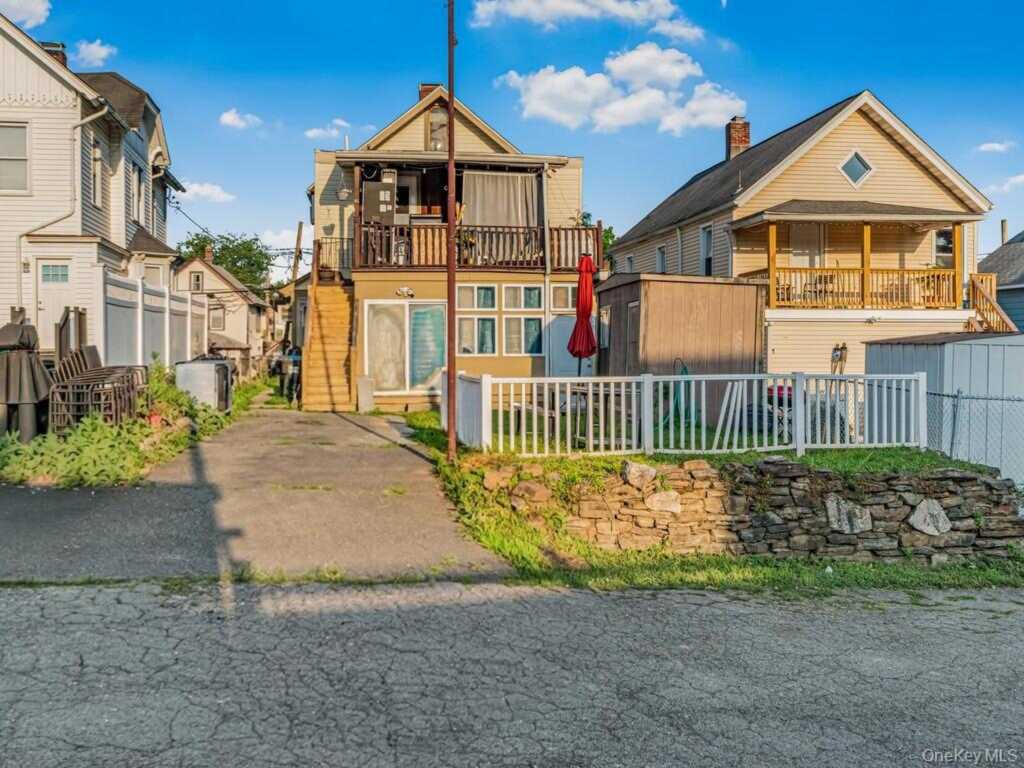334 Locust Avenue, Rye, NY 10573 - Photo 22 of 23