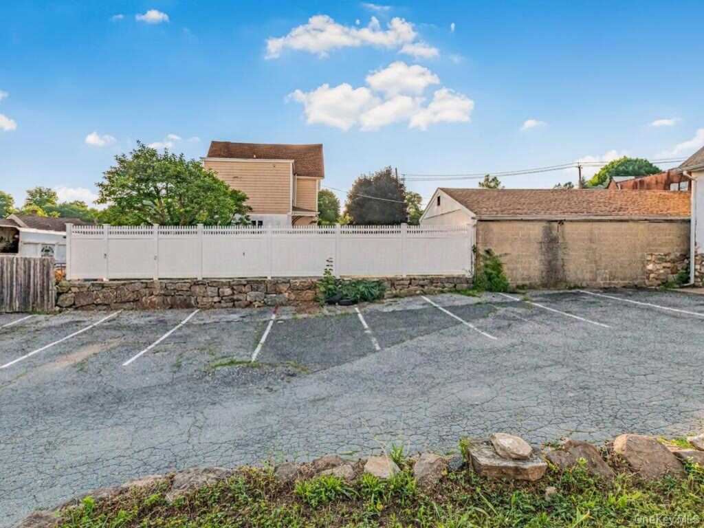 334 Locust Avenue, Rye, NY 10573 - Photo 23 of 23