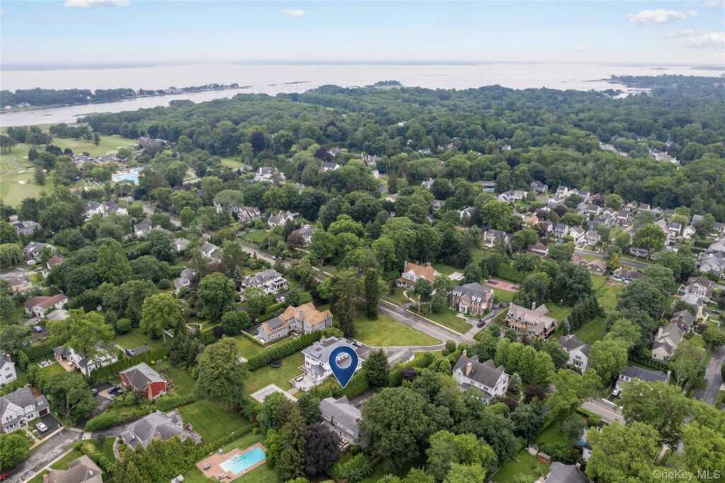 394 Park Avenue, Rye, NY 10580 - Photo 33 of 36