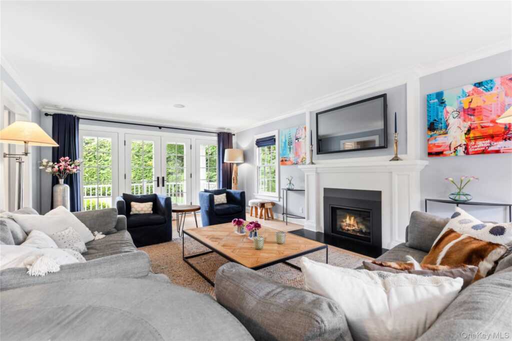 394 Park Avenue, Rye, NY 10580 - Photo 5 of 36