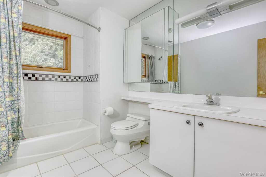 5 Zeck Court, Suffern, NY 10901 - Photo 27 of 32