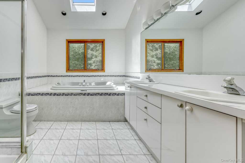 5 Zeck Court, Suffern, NY 10901 - Photo 28 of 32