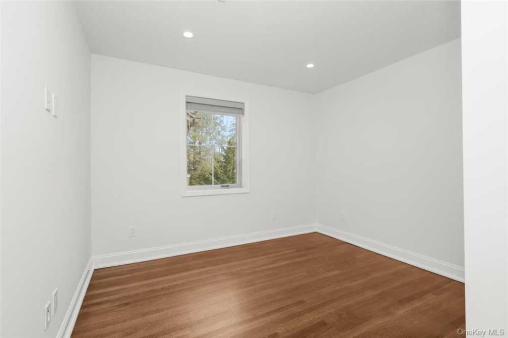 517 Walnut Street, Unit #B, Rye, NY 10543 - Photo 23 of 34