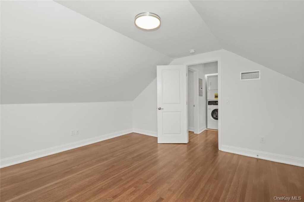 517 Walnut Street, Unit #B, Rye, NY 10543 - Photo 26 of 34