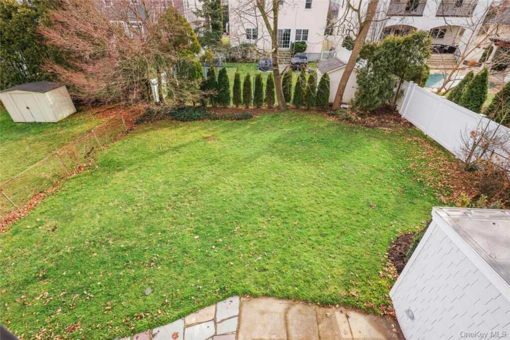 517 Walnut Street, Unit #B, Rye, NY 10543 - Photo 27 of 34