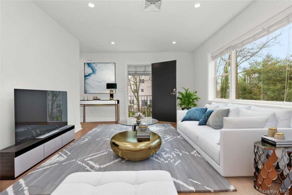 517 Walnut Street, Unit #B, Rye, NY 10543 - Photo 3 of 34