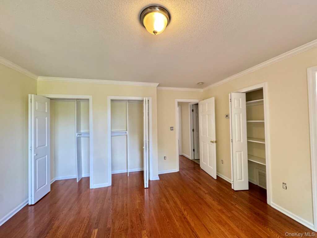 5 Crosby Place, New Rochelle, NY 10801 - Photo 8 of 20