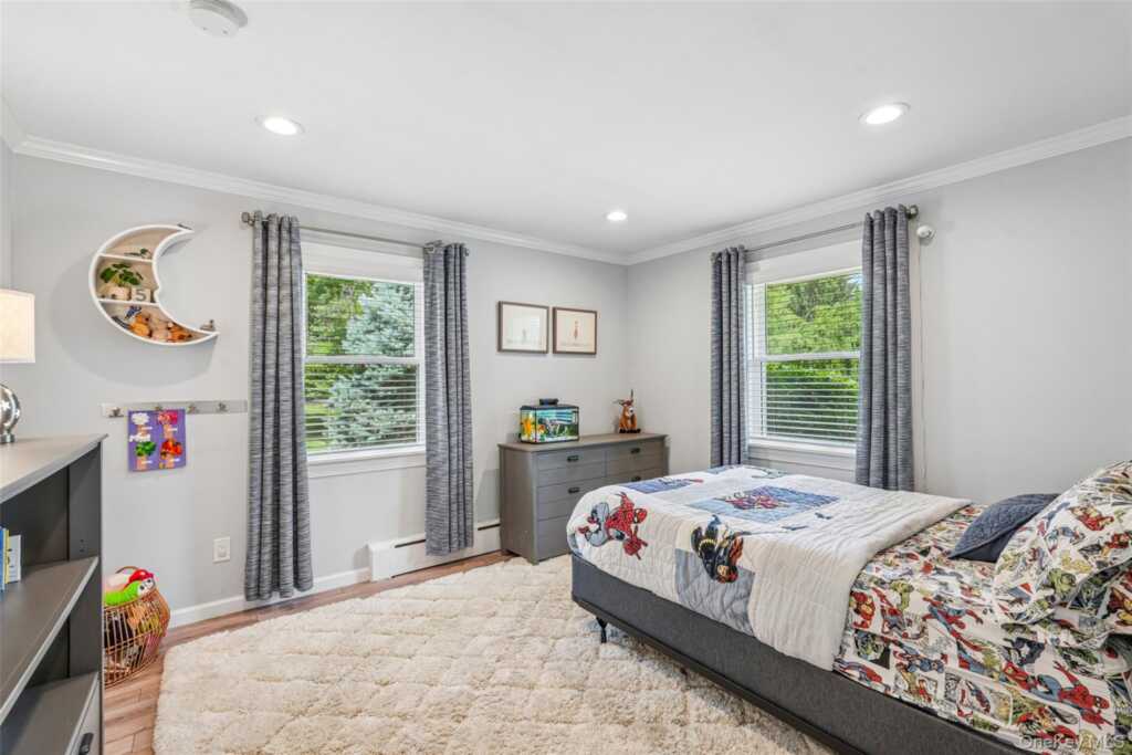 335 Strawtown Road, New City, NY 10956 - Photo 14 of 37
