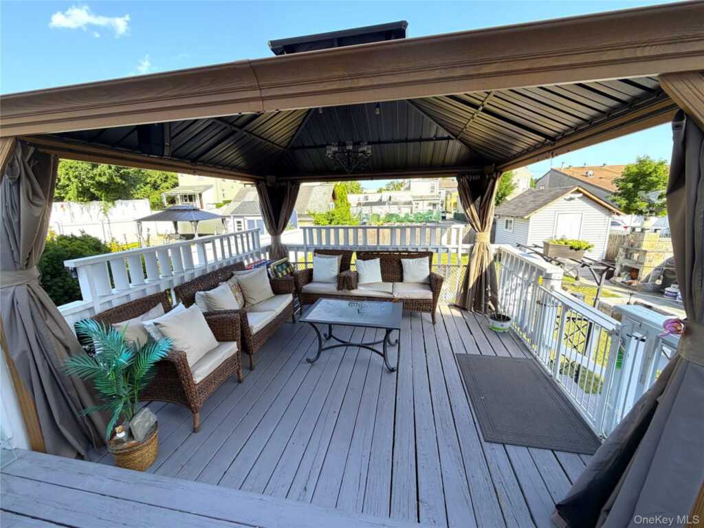 411 Elm Street, Rye, NY 10573 - Photo 16 of 21
