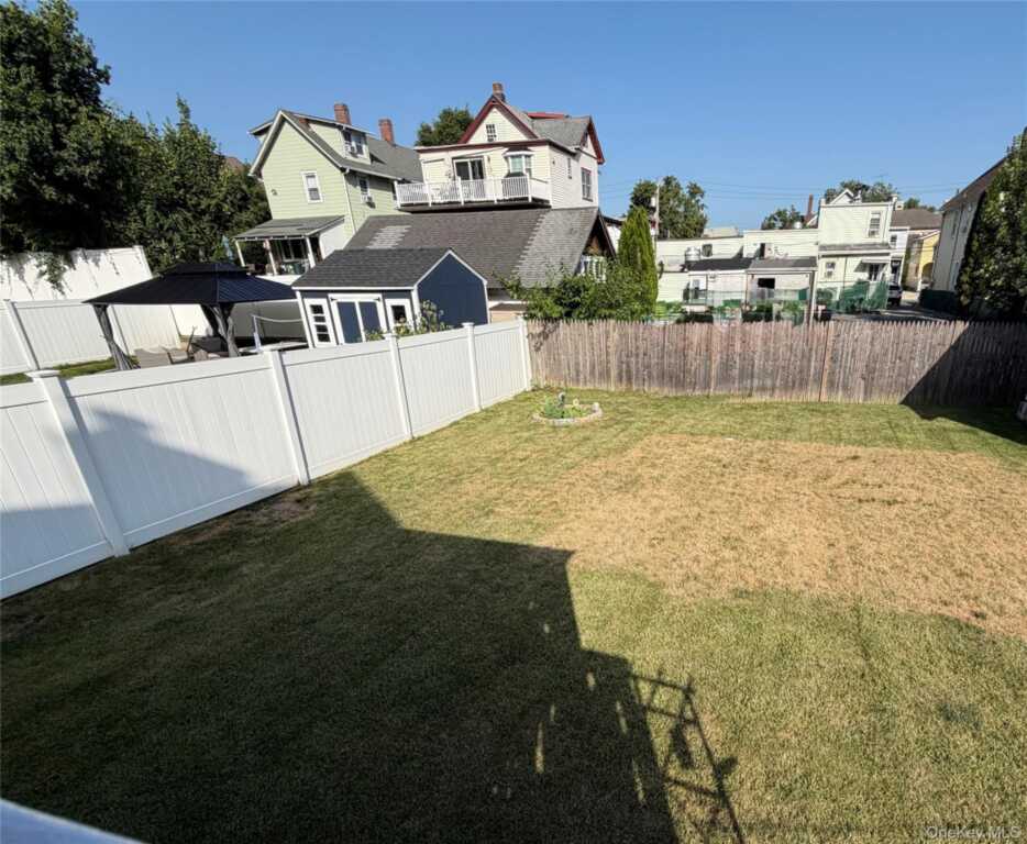 411 Elm Street, Rye, NY 10573 - Photo 19 of 21