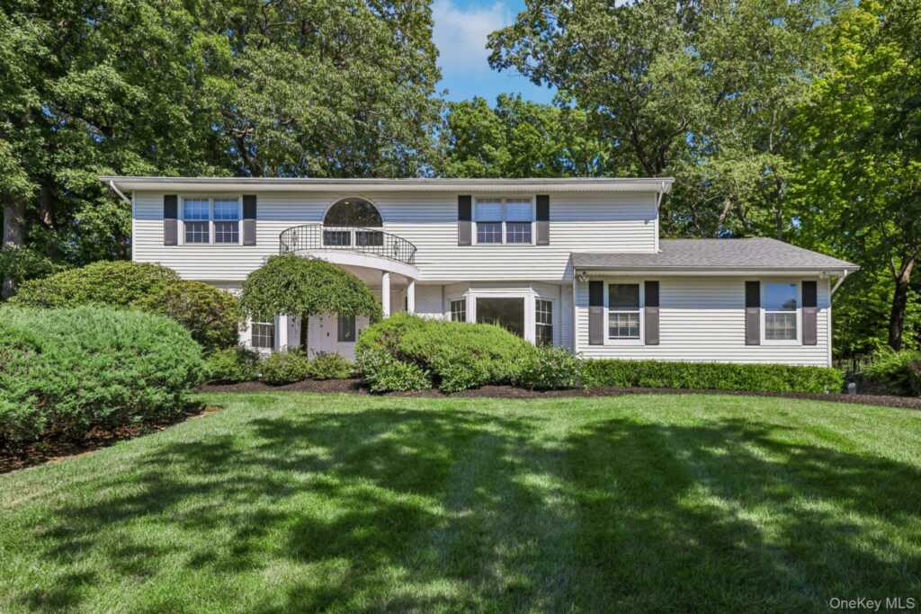 21 Windgate Drive, New City, NY 10956 - Photo 2 of 50