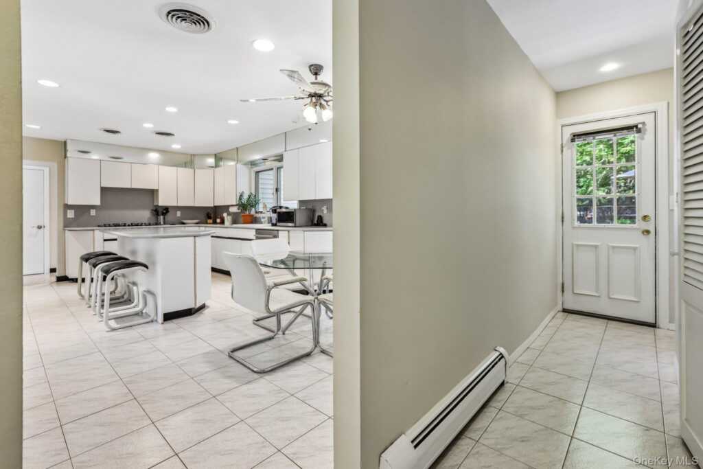21 Windgate Drive, New City, NY 10956 - Photo 23 of 50