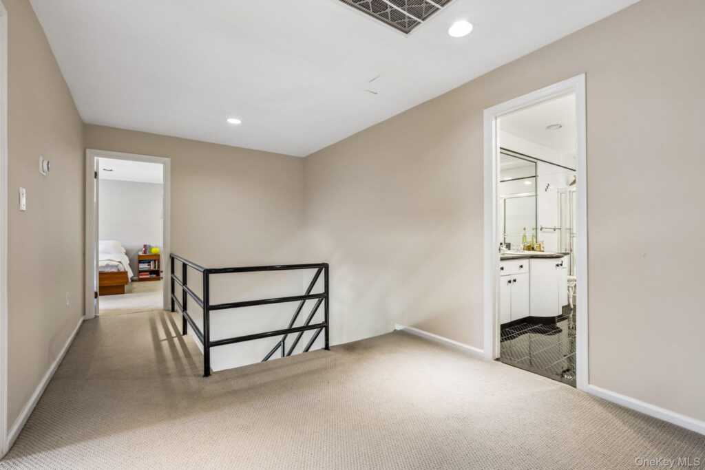 21 Windgate Drive, New City, NY 10956 - Photo 26 of 50