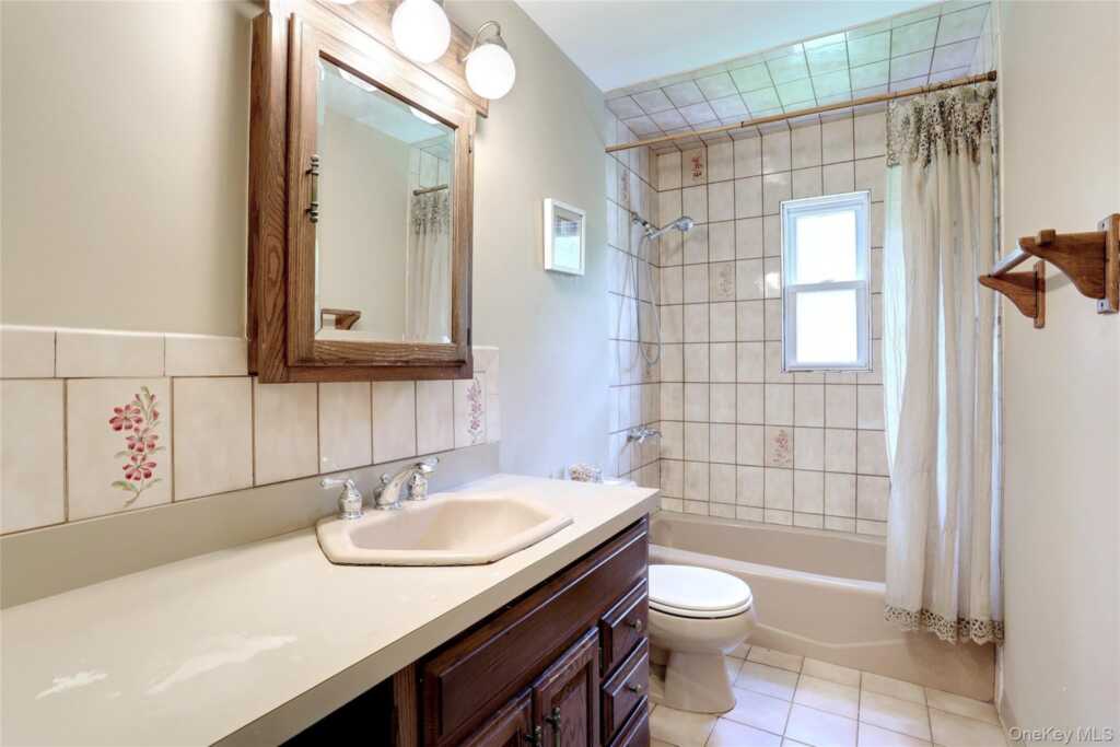 1 Verdin Drive, New City, NY 10956 - Photo 20 of 49