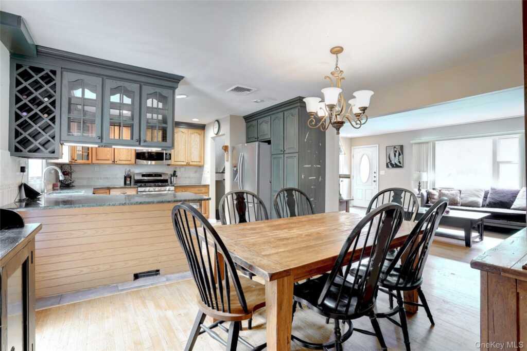 1 Verdin Drive, New City, NY 10956 - Photo 7 of 49