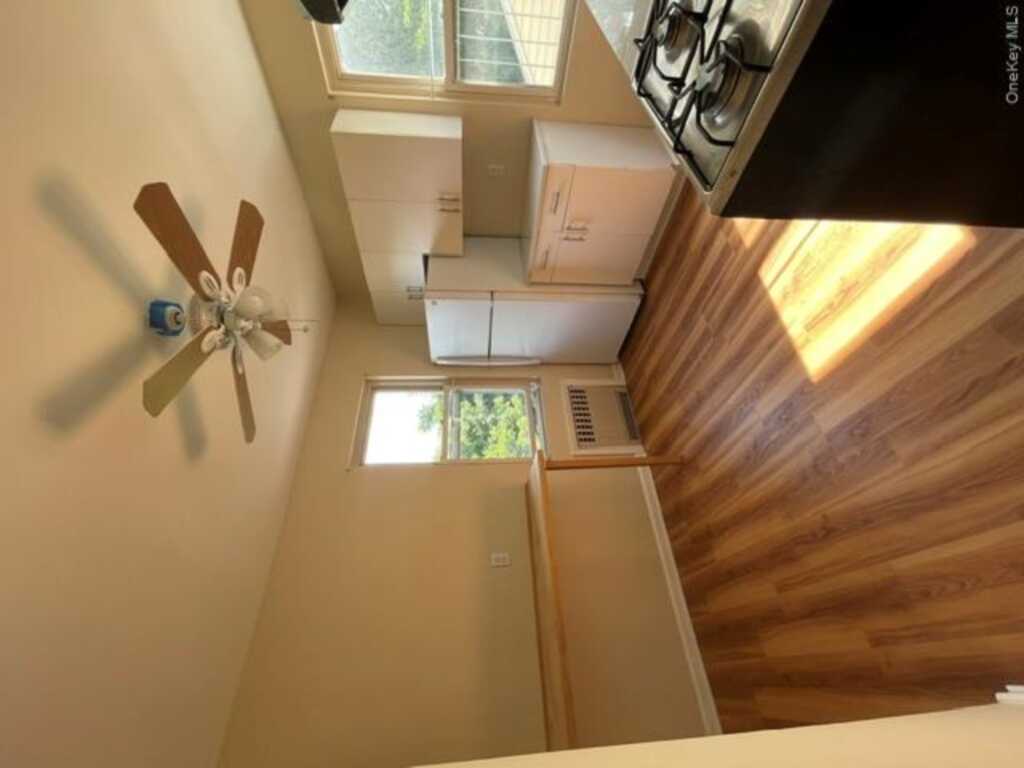 14 Flower Street, Unit #2, New Rochelle, NY 10801 - Photo 4 of 11