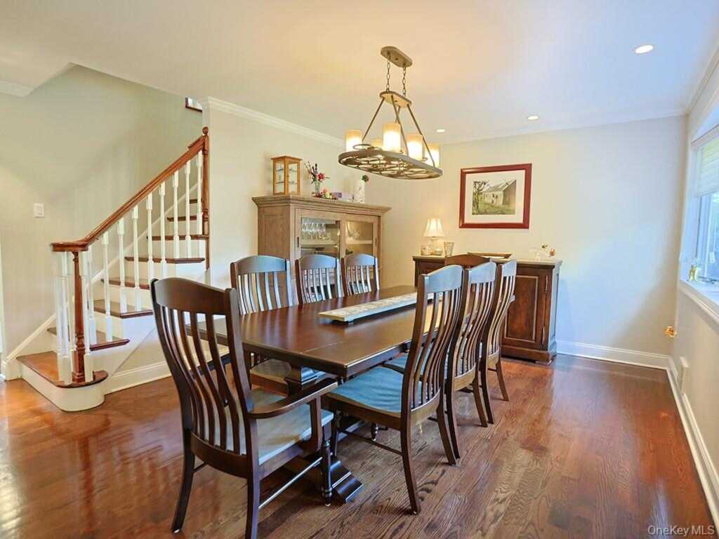 68 Van Buren Street, Pearl River, NY 10965 - Photo 15 of 45