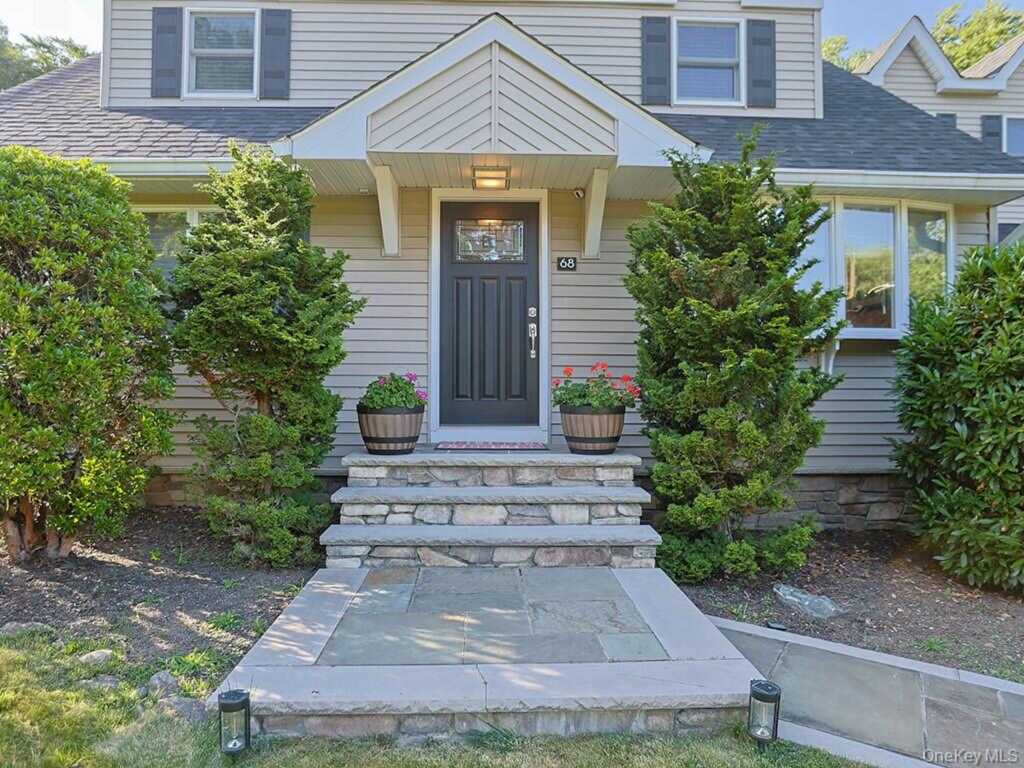68 Van Buren Street, Pearl River, NY 10965 - Photo 39 of 45