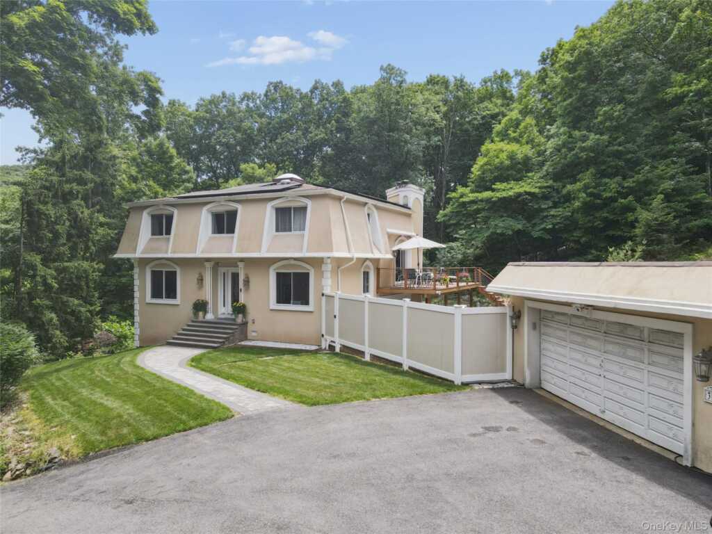341 Call Hollow Road, Stony Point, NY 10980