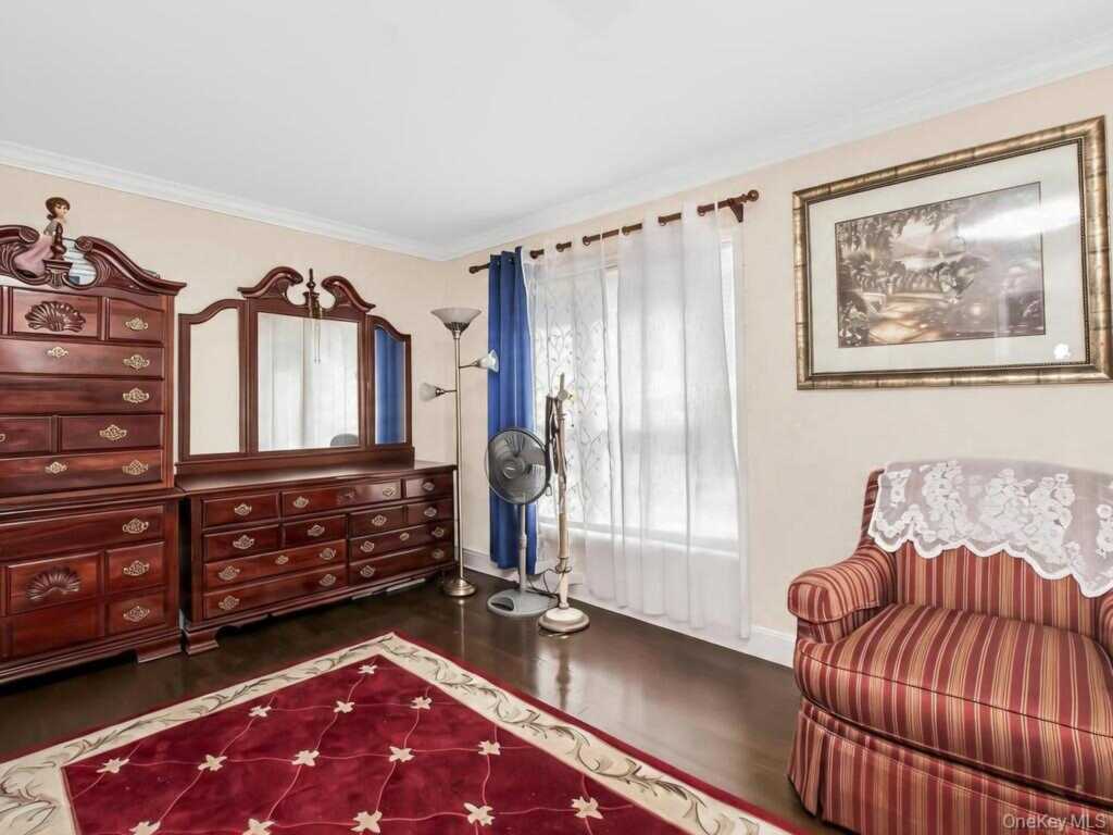 285 Centre Avenue, New Rochelle, NY 10805 - Photo 10 of 36