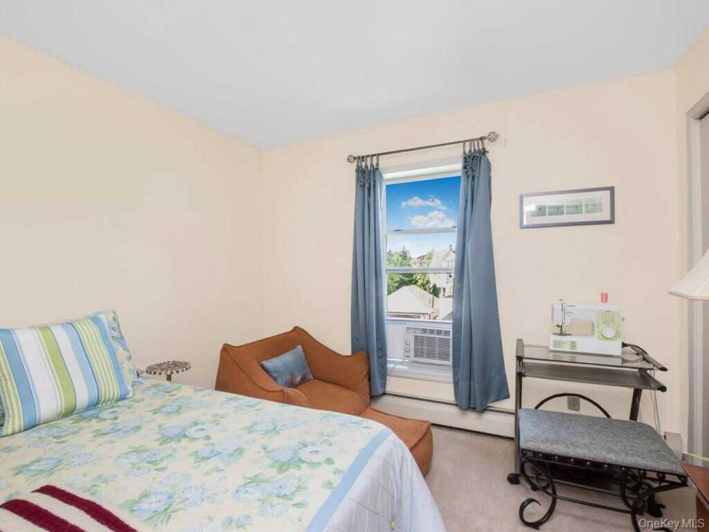 285 Centre Avenue, New Rochelle, NY 10805 - Photo 20 of 36