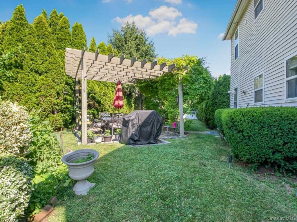 285 Centre Avenue, New Rochelle, NY 10805 - Photo 30 of 36