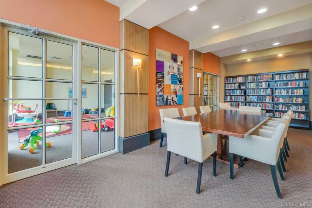 300 Mamaroneck Avenue, Unit #632, White Plains, NY 10605 - Photo 18 of 20