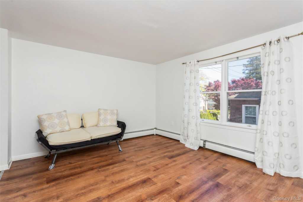 148 Lincoln Avenue, New Rochelle, NY 10801 - Photo 11 of 50