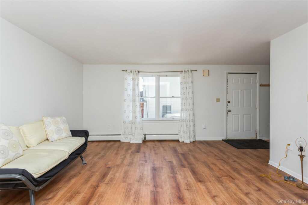 148 Lincoln Avenue, New Rochelle, NY 10801 - Photo 12 of 50